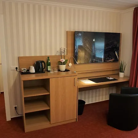 扬凡韦特酒店 * 科布倫茨