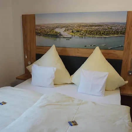 Jan Werth Hotel *