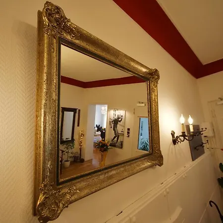 酒店 扬凡韦特酒店 *